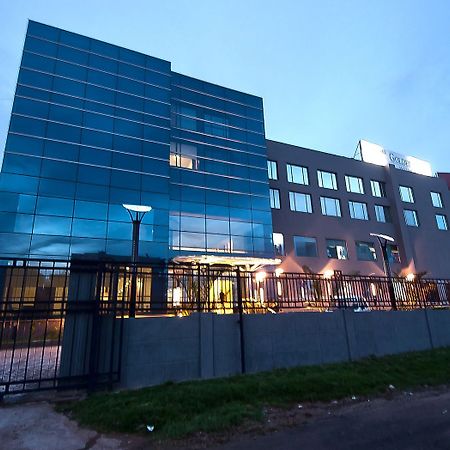 The Golden Plaza Hotel Panchkula Zewnętrze zdjęcie