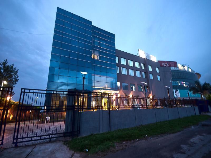 The Golden Plaza Hotel Panchkula Zewnętrze zdjęcie