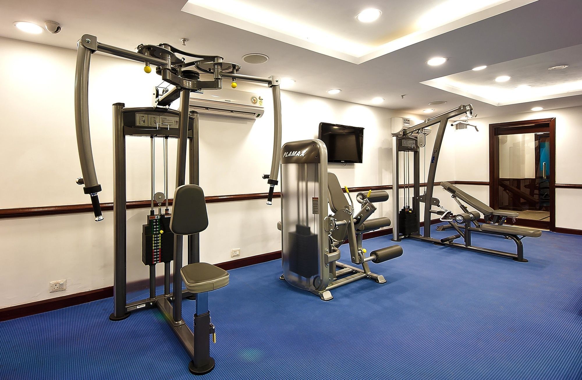 The Golden Plaza Hotel Panchkula Zewnętrze zdjęcie